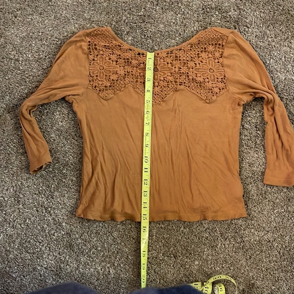 American Eagle Outfitters Crop Top - Picture 3 of 5